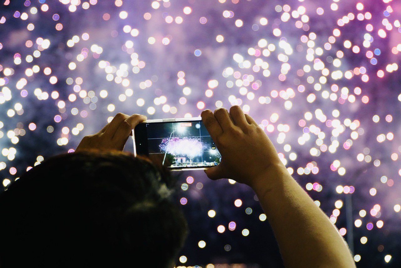 Capturing every moment possible 🎆